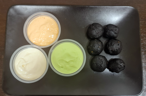 Fekete cheddar sajt falatok (6db)